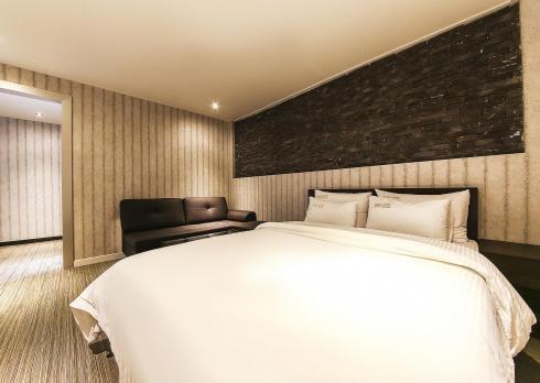 Galleria Hotel Suwon Exterior photo