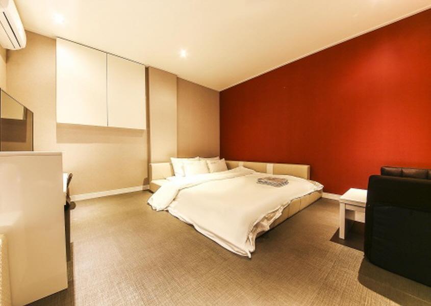 Galleria Hotel Suwon Exterior photo