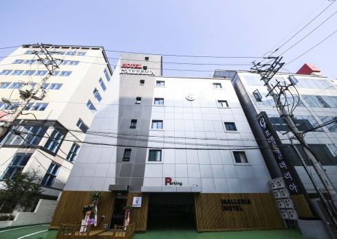 Galleria Hotel Suwon Exterior photo